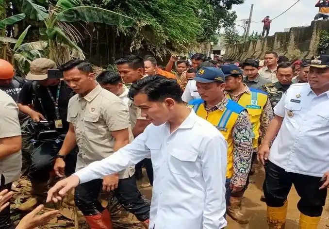 Gibran Rakabuming Raka banjir bekasi