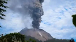 Gunung Lewotobi Laki-laki