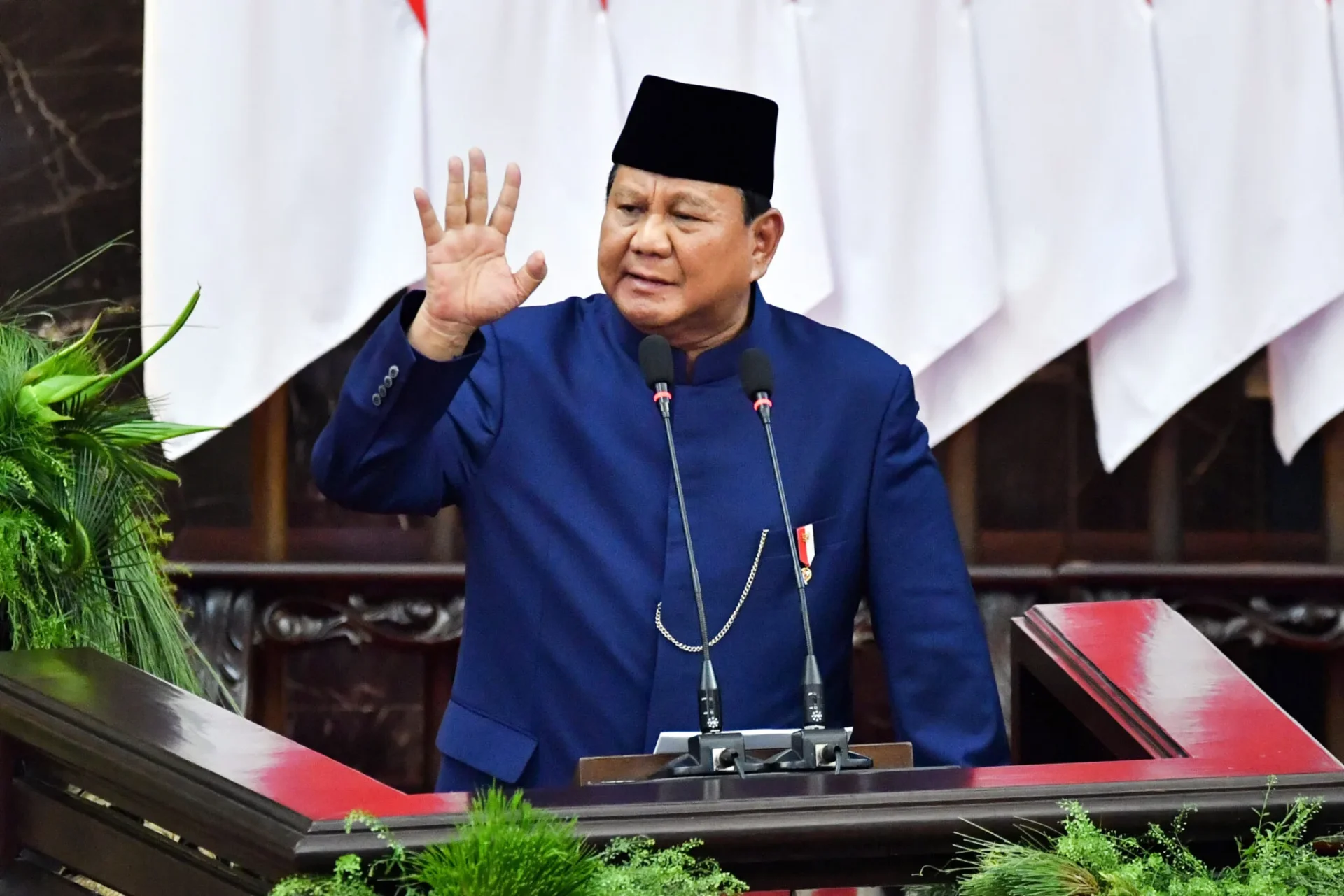 Prabowo Mulai Lawatan Luar Negeri Pertamanya sebagai Presiden, Ini Agenda dan Tujuannya - Logic